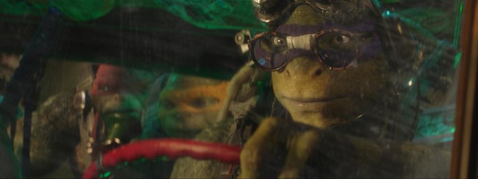 Jeremy Howard Had To Make Sure His Mouth Wasn't Doing Weird Things While Playing Donatello In 'TMNT'